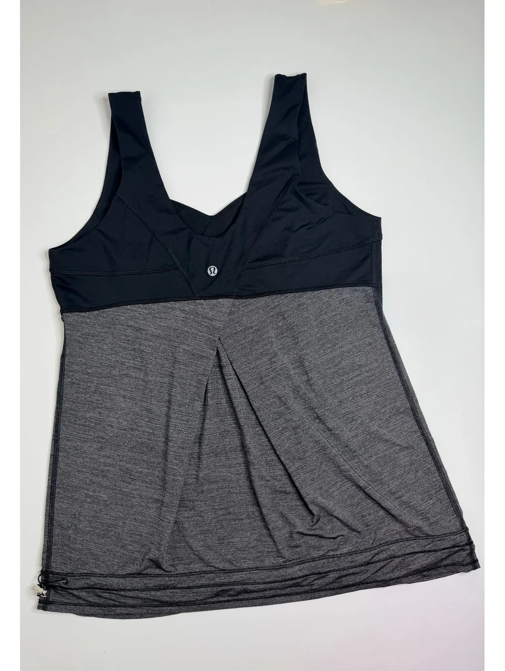 Lululemon Women’s Run Tame Me Tank Size 12